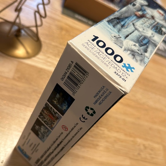 Majestic Moments 1000-Piece Puzzle - Blue - Picture 4 of 5